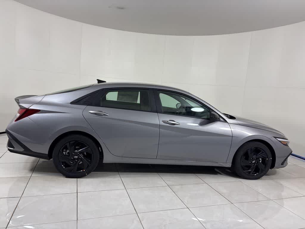 Thumbnail: 2026 Hyundai Elantra - 6