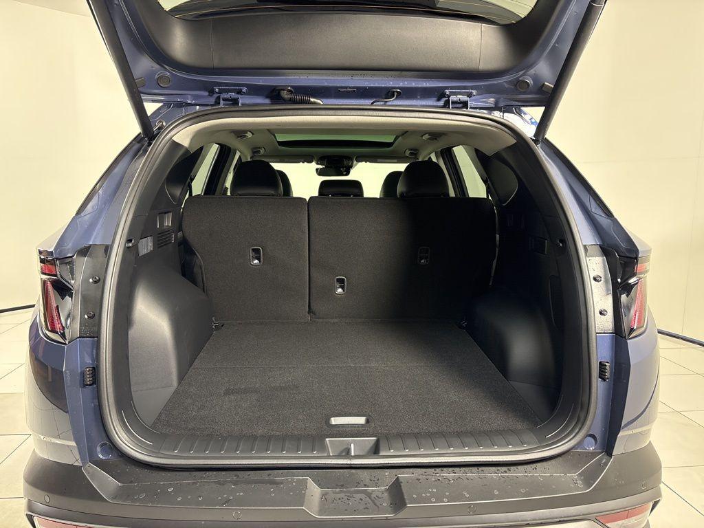 Thumbnail: 2026 Hyundai Tucson - 28