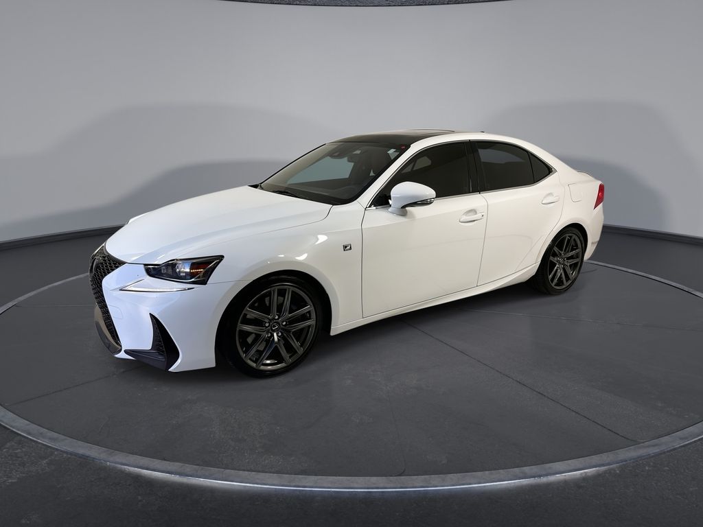 Thumbnail: 2018 Lexus IS - 4