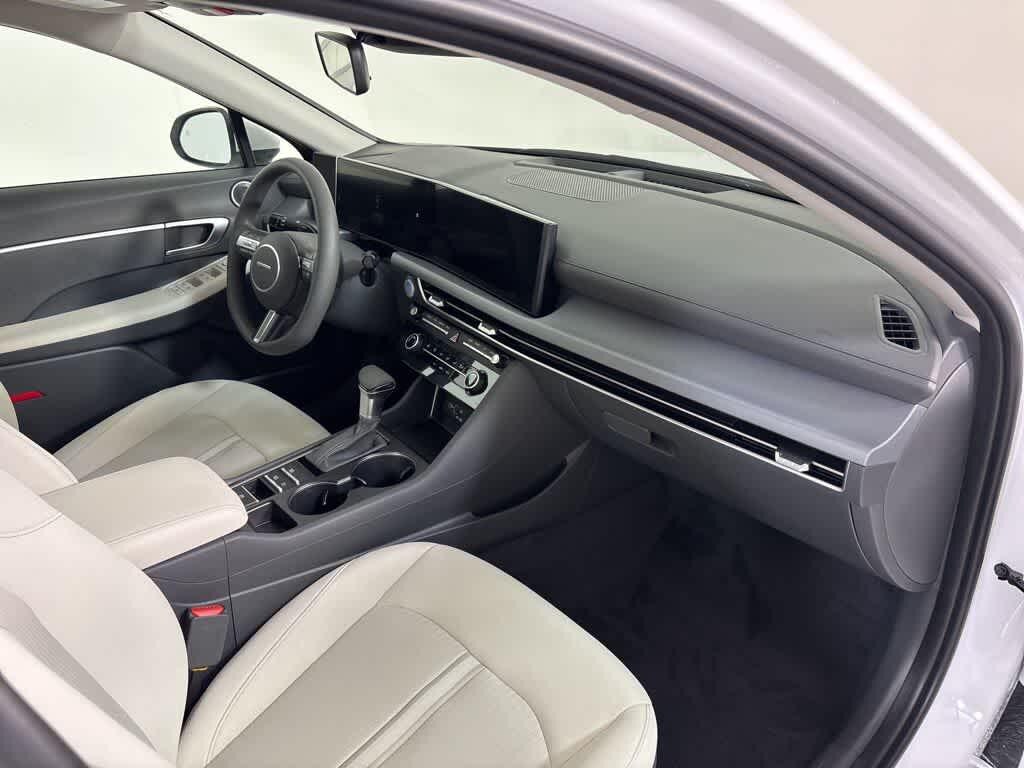 Thumbnail: 2025 Hyundai Sonata - 13