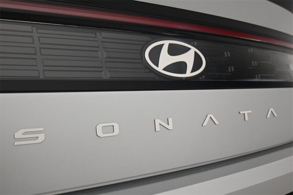 Thumbnail: 2025 Hyundai Sonata - 8