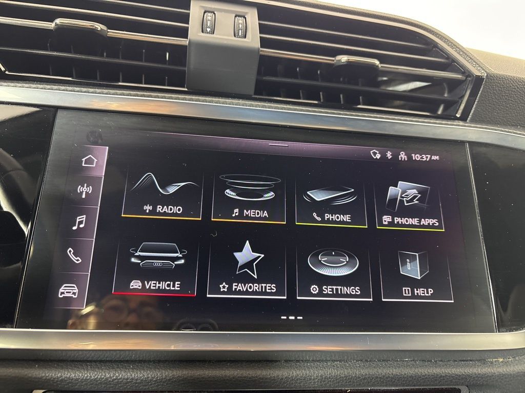 Thumbnail: 2023 Audi Q3 - 29