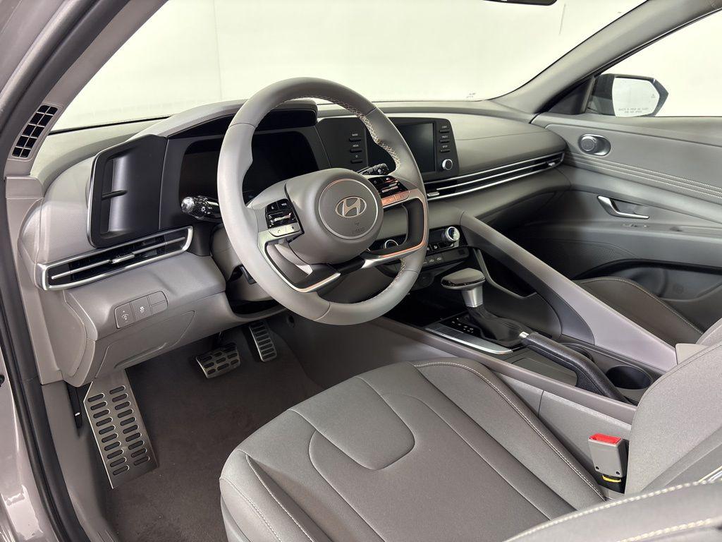 Thumbnail: 2026 Hyundai Elantra - 15