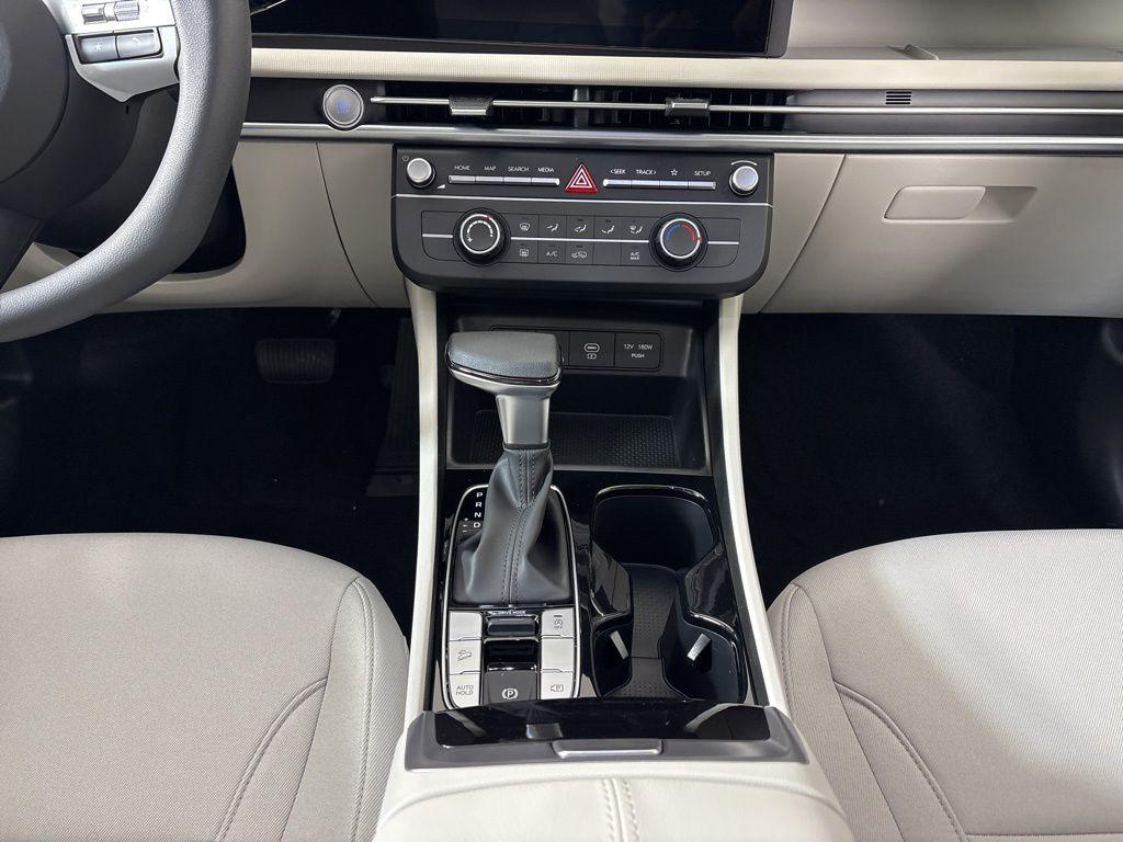 Thumbnail: 2026 Hyundai Tucson - 22