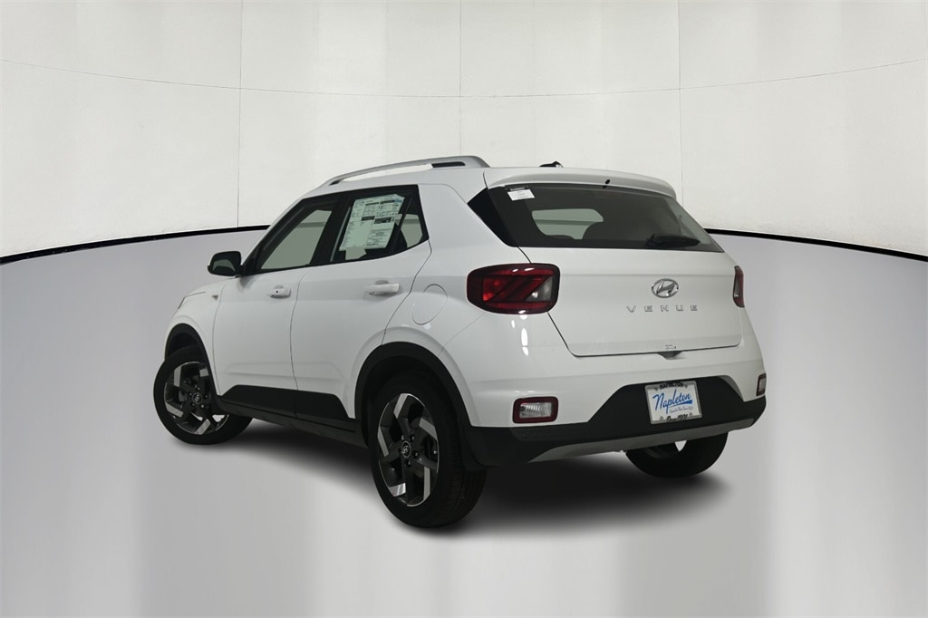 Thumbnail: 2025 Hyundai Venue - 5