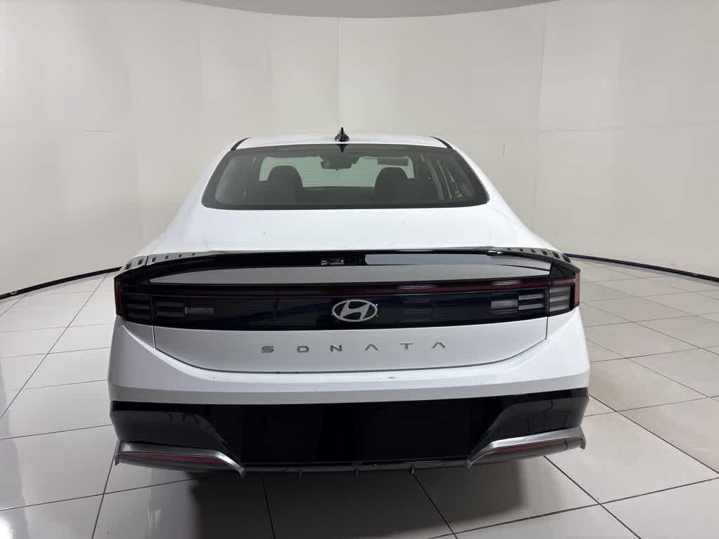 Thumbnail: 2026 Hyundai Sonata - 4