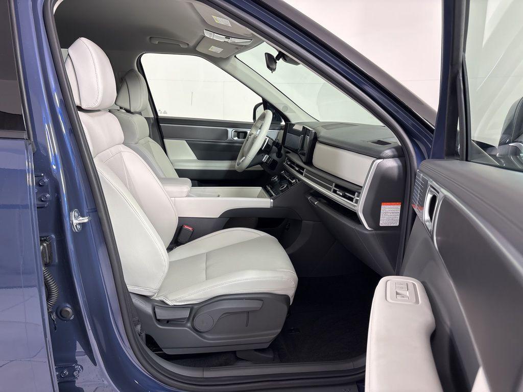 Thumbnail: 2026 Hyundai Santa Fe - 12