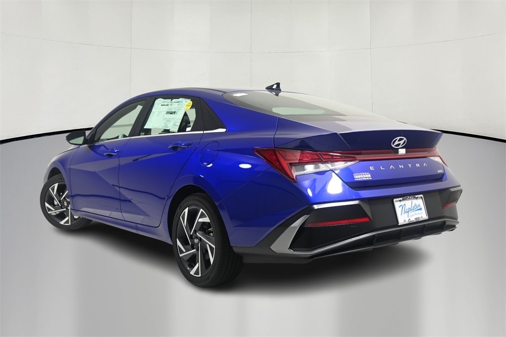 Thumbnail: 2025 Hyundai Elantra - 5