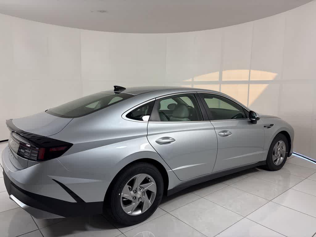 Thumbnail: 2025 Hyundai Sonata - 5