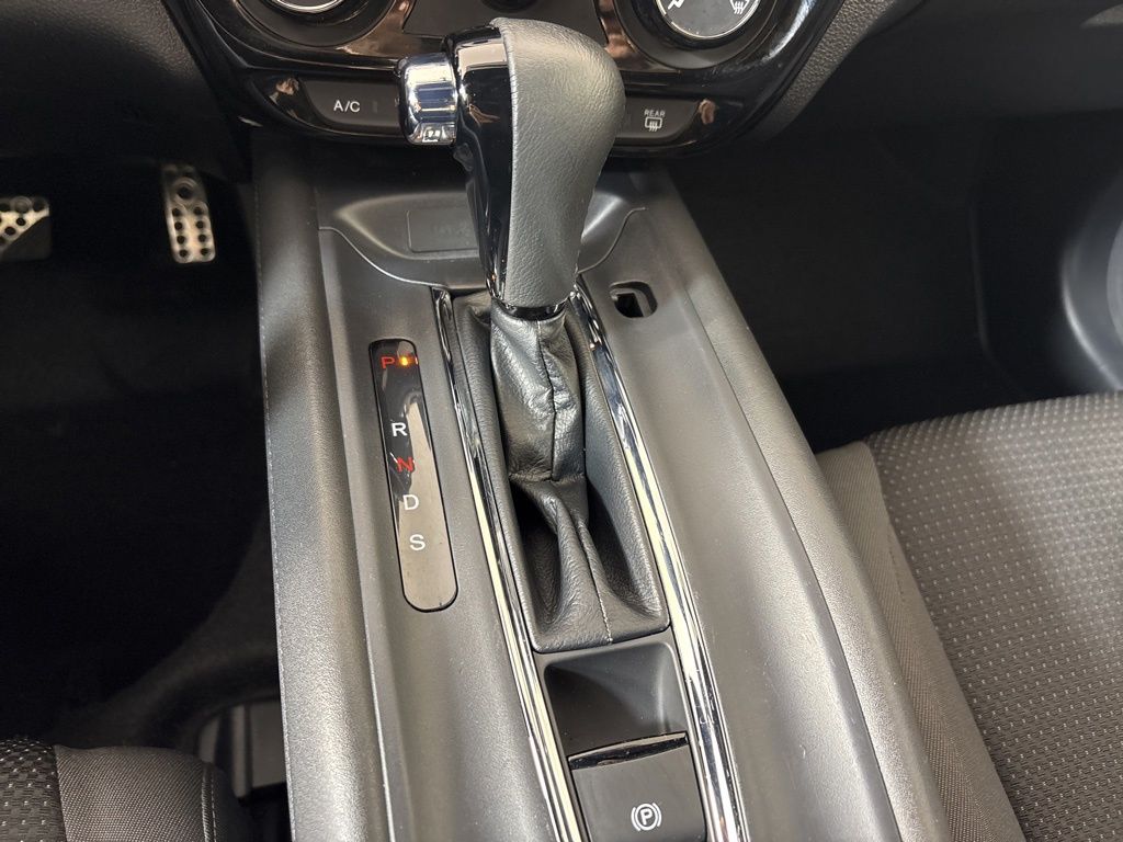 Thumbnail: 2021 Honda HR-V - 24