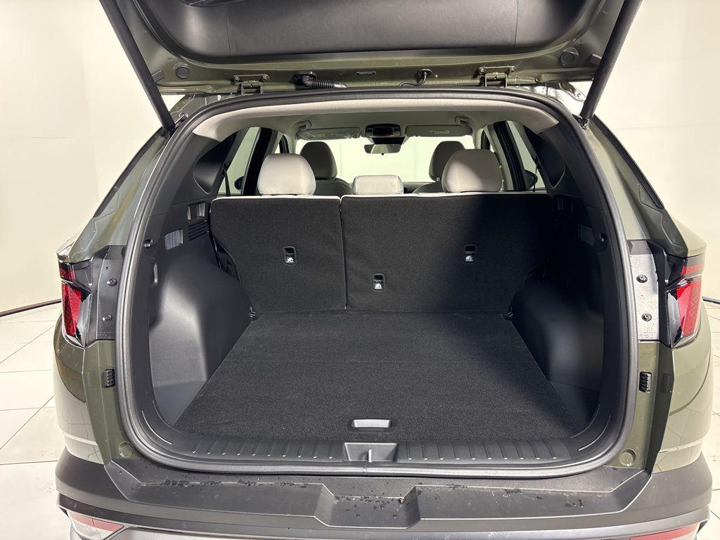 Thumbnail: 2026 Hyundai Tucson - 20