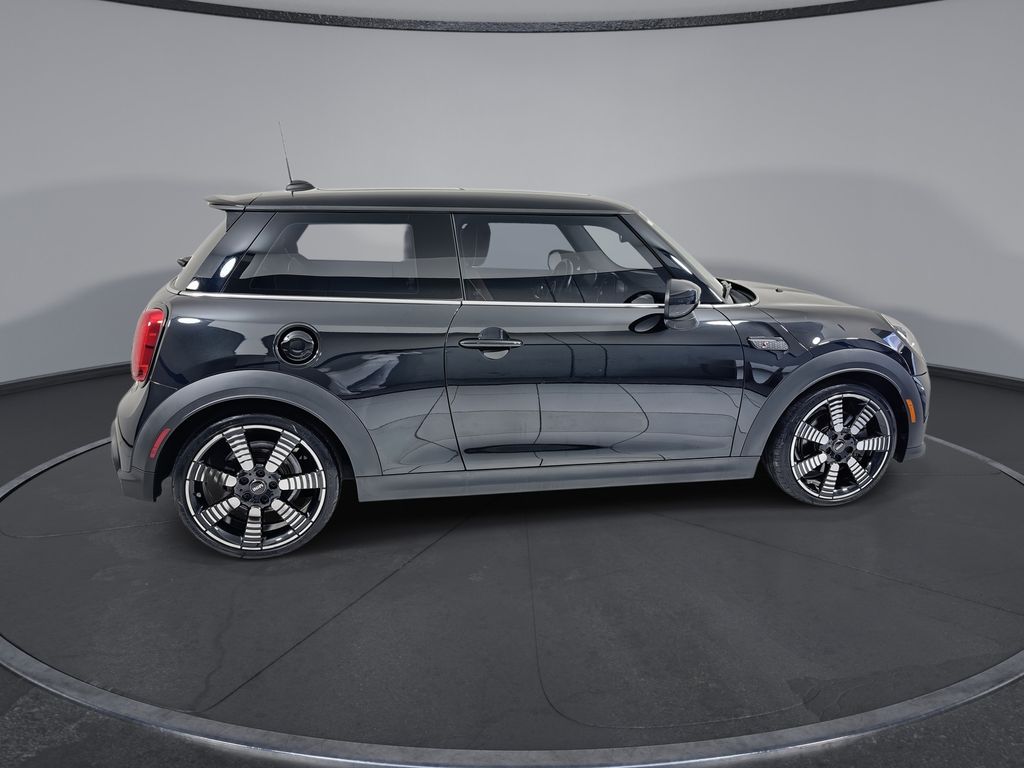 Thumbnail: 2023 MINI Cooper - 9