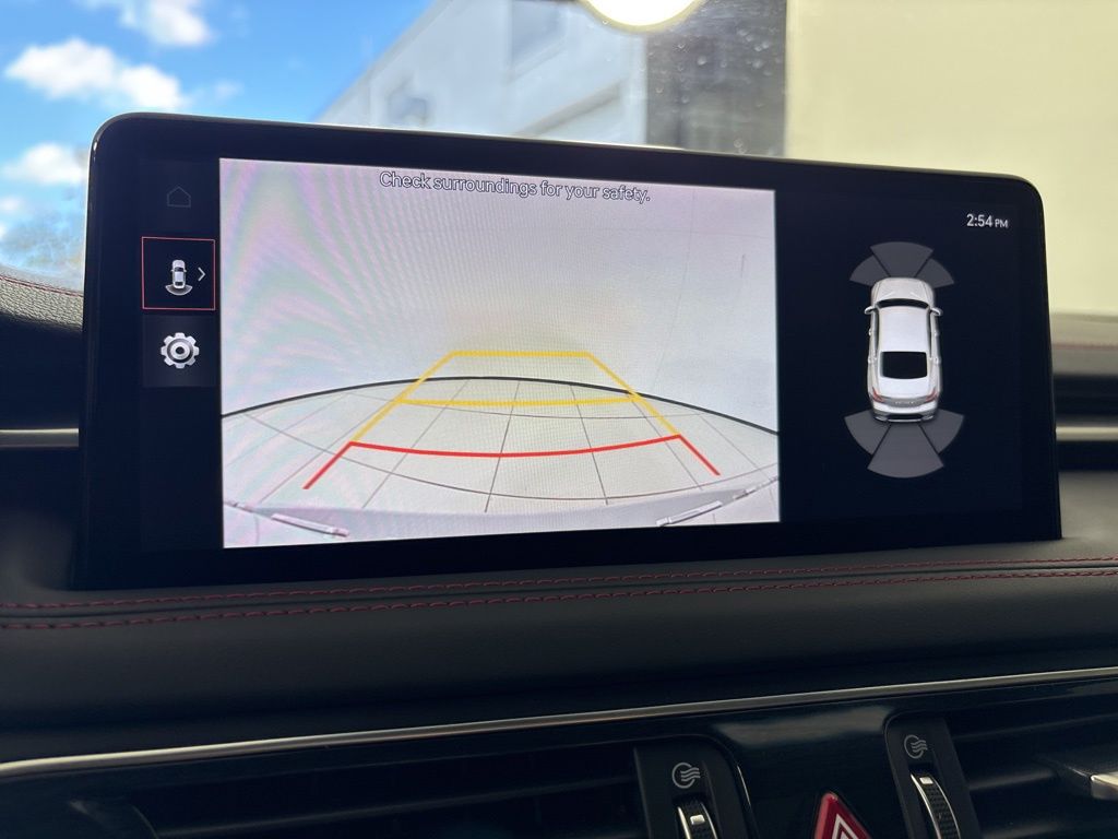 Thumbnail: 2023 Genesis G70 - 34