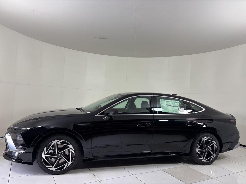 Thumbnail: 2026 Hyundai Sonata - 2