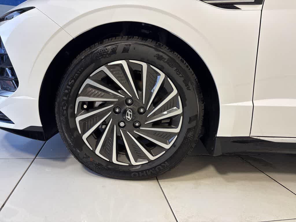 Thumbnail: 2025 Hyundai Sonata - 9