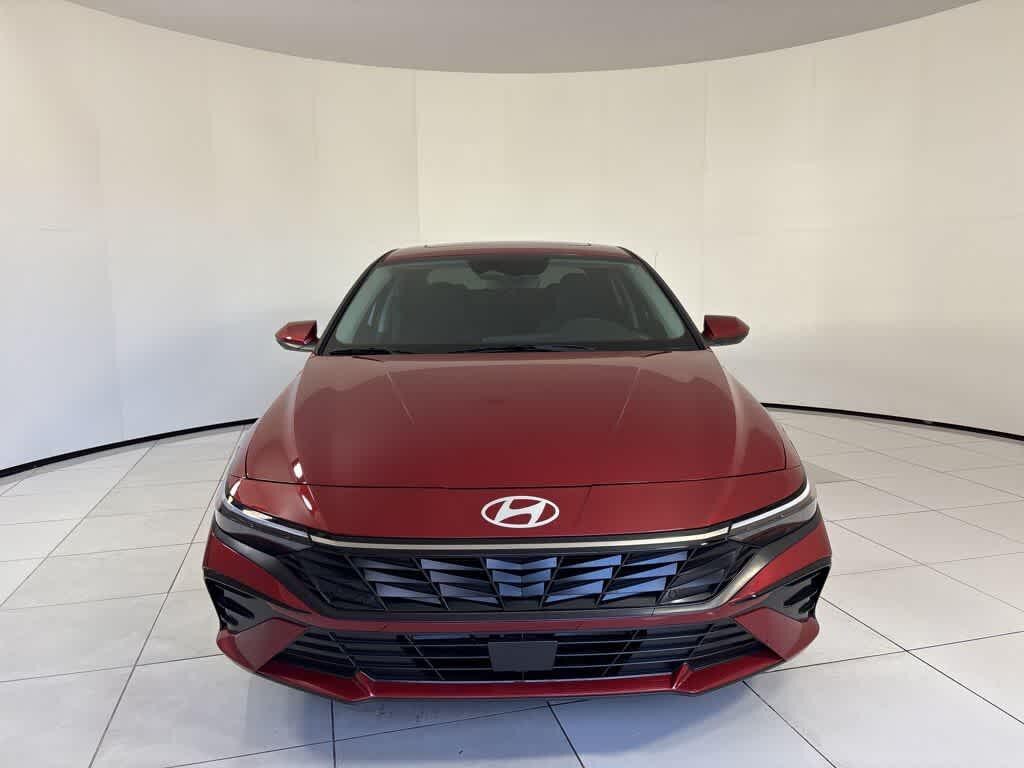 Thumbnail: 2025 Hyundai Elantra - 8