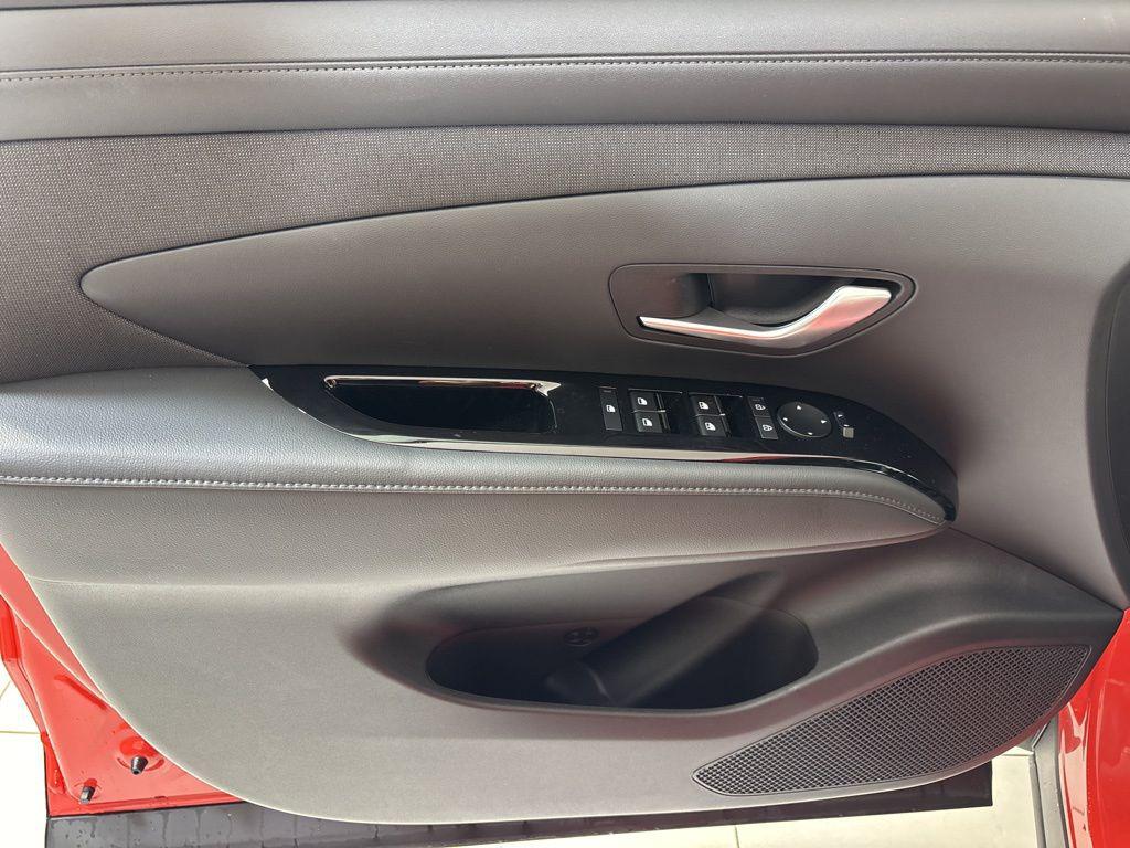 Thumbnail: 2026 Hyundai Santa Cruz - 14