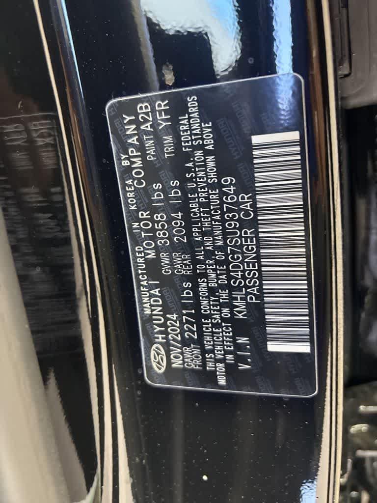 Thumbnail: 2025 Hyundai Elantra - 10