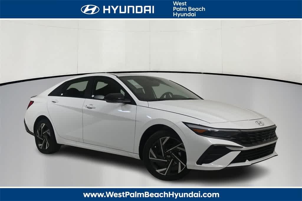 New 2025 Hyundai Elantra Hybrid SEL Sport Sedan