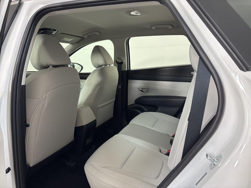 Thumbnail: 2026 Hyundai Tucson - 17