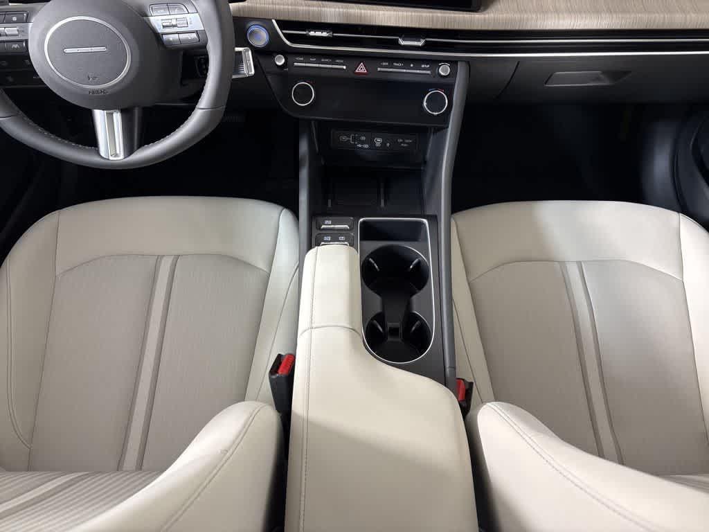 Thumbnail: 2025 Hyundai Sonata - 22