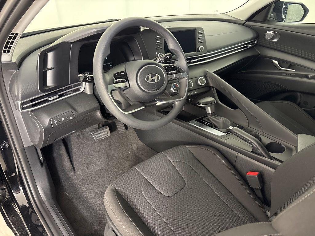 Thumbnail: 2026 Hyundai Elantra - 15