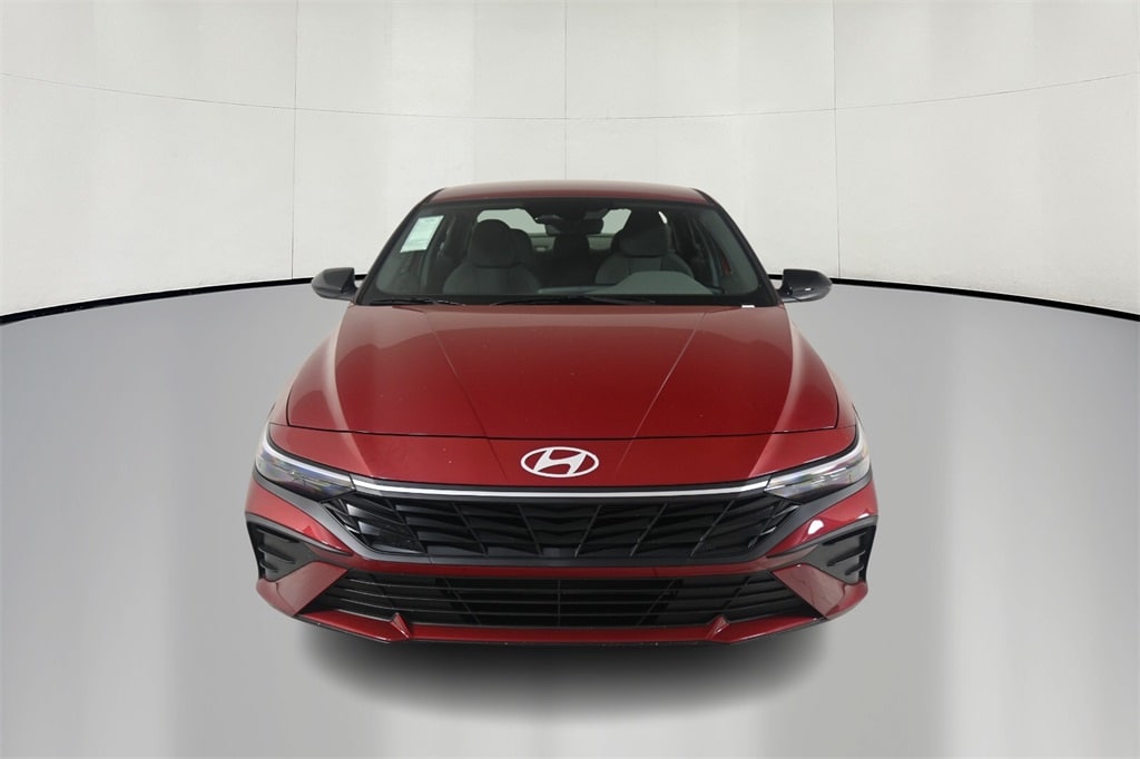 Thumbnail: 2025 Hyundai Elantra - 2