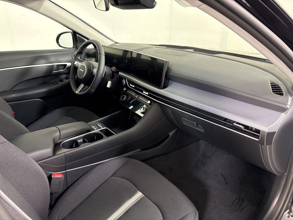 Thumbnail: 2026 Hyundai Sonata - 13