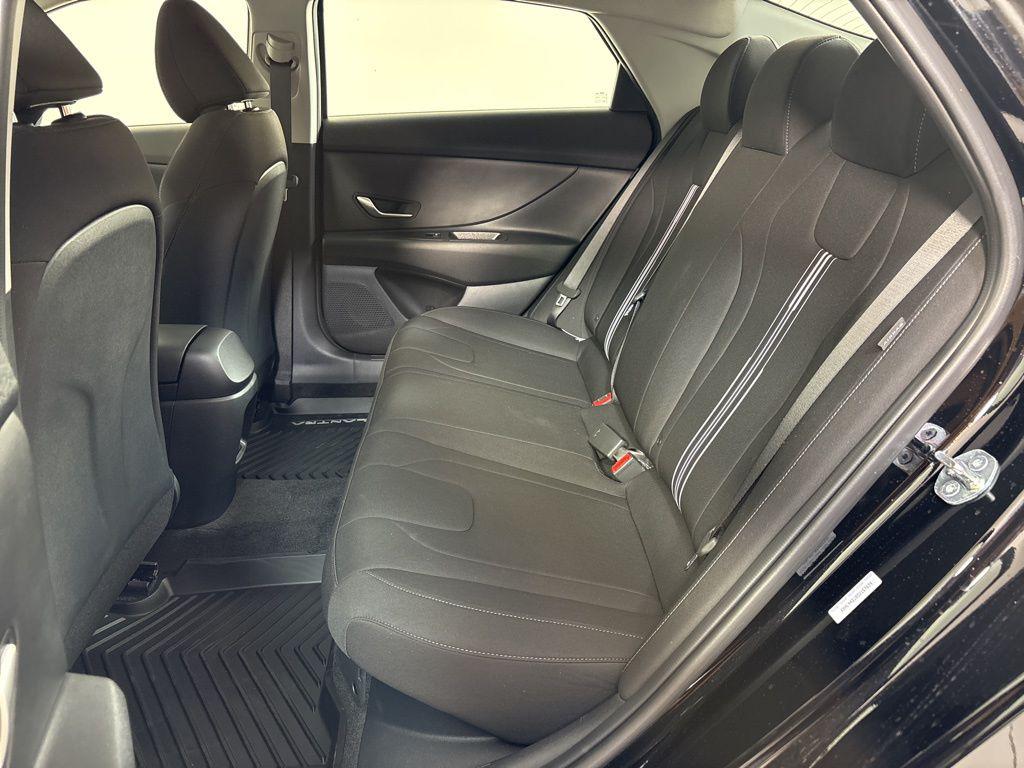 Thumbnail: 2025 Hyundai Elantra - 18