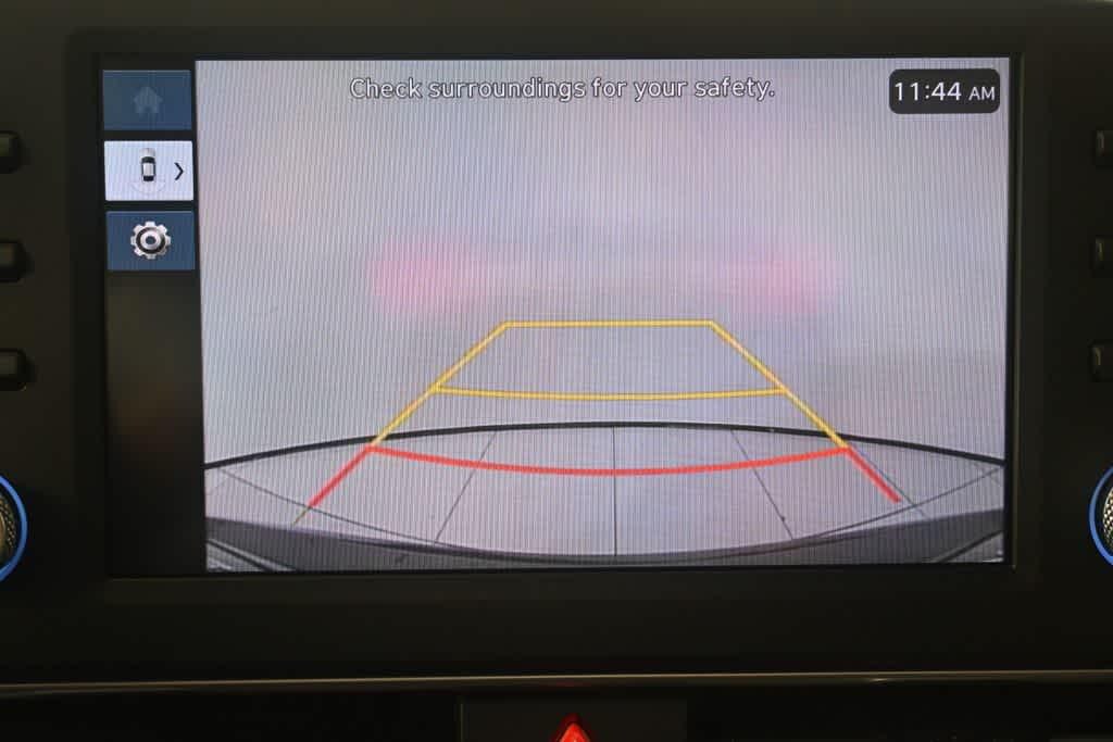 Thumbnail: 2025 Hyundai Elantra - 25