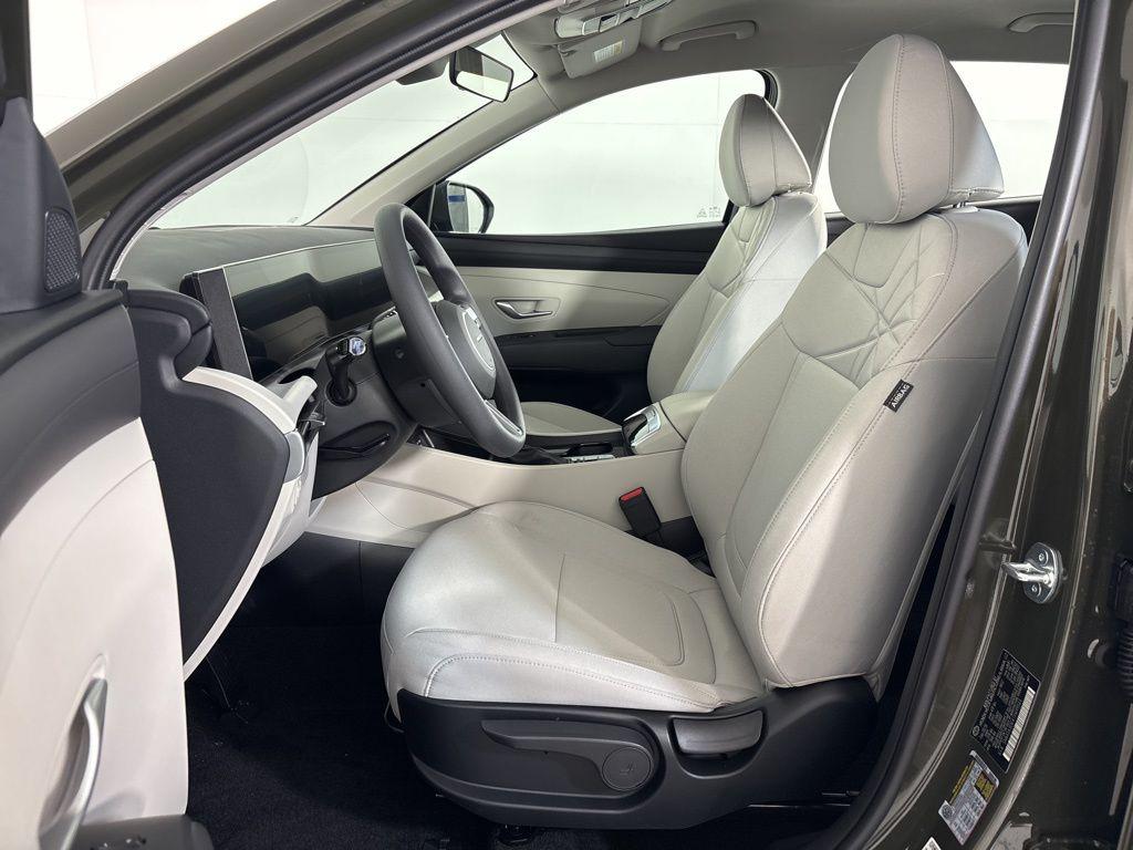 Thumbnail: 2026 Hyundai Tucson - 14