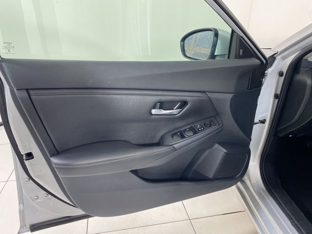 Thumbnail: 2022 Nissan Sentra - 13