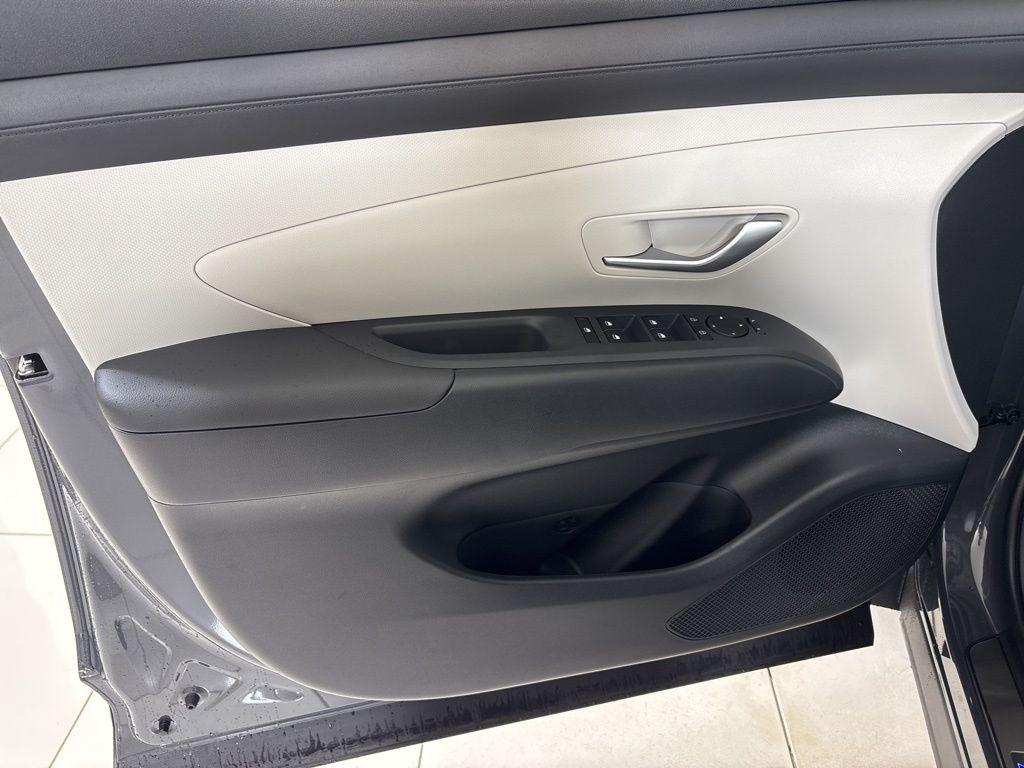 Thumbnail: 2026 Hyundai Tucson - 16