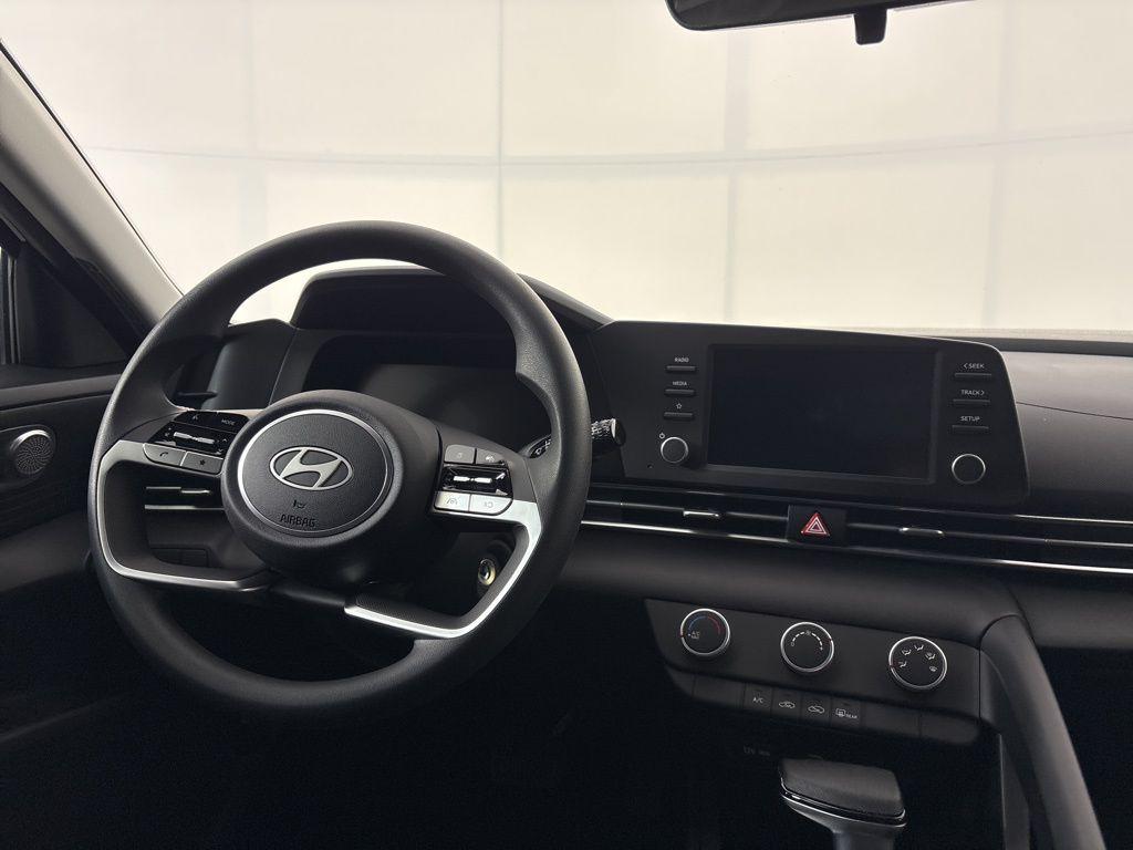 Thumbnail: 2026 Hyundai Elantra - 23