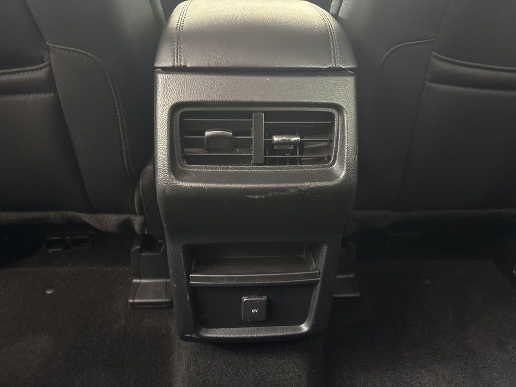 Thumbnail: 2019 Ford Edge - 23