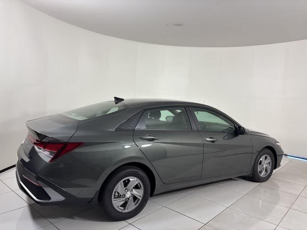 Thumbnail: 2025 Hyundai Elantra - 5