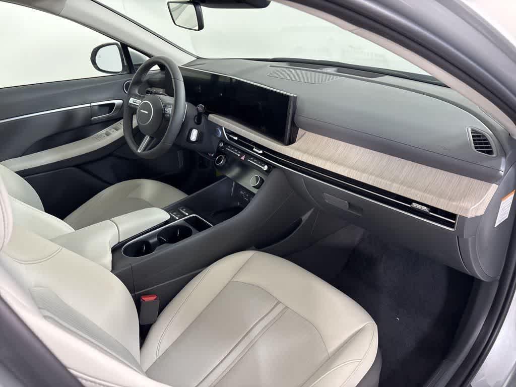 Thumbnail: 2025 Hyundai Sonata - 13