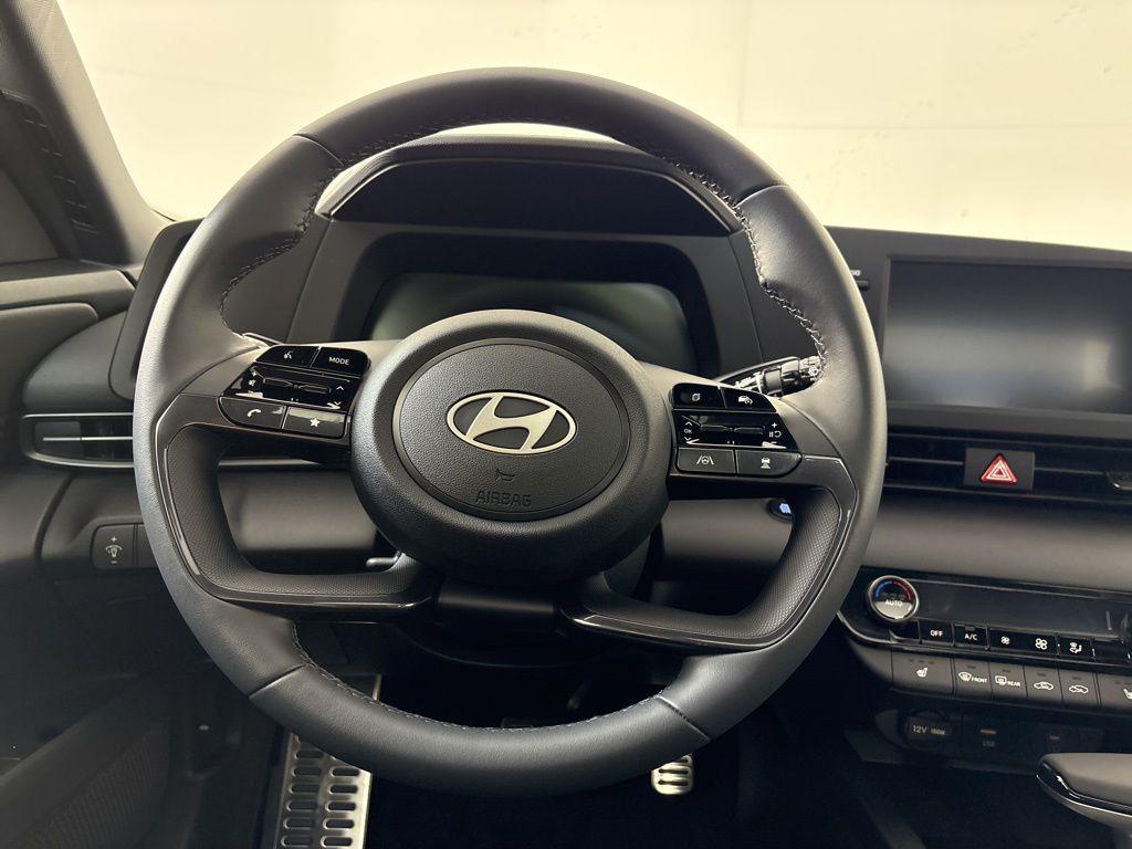 Thumbnail: 2026 Hyundai Elantra - 20