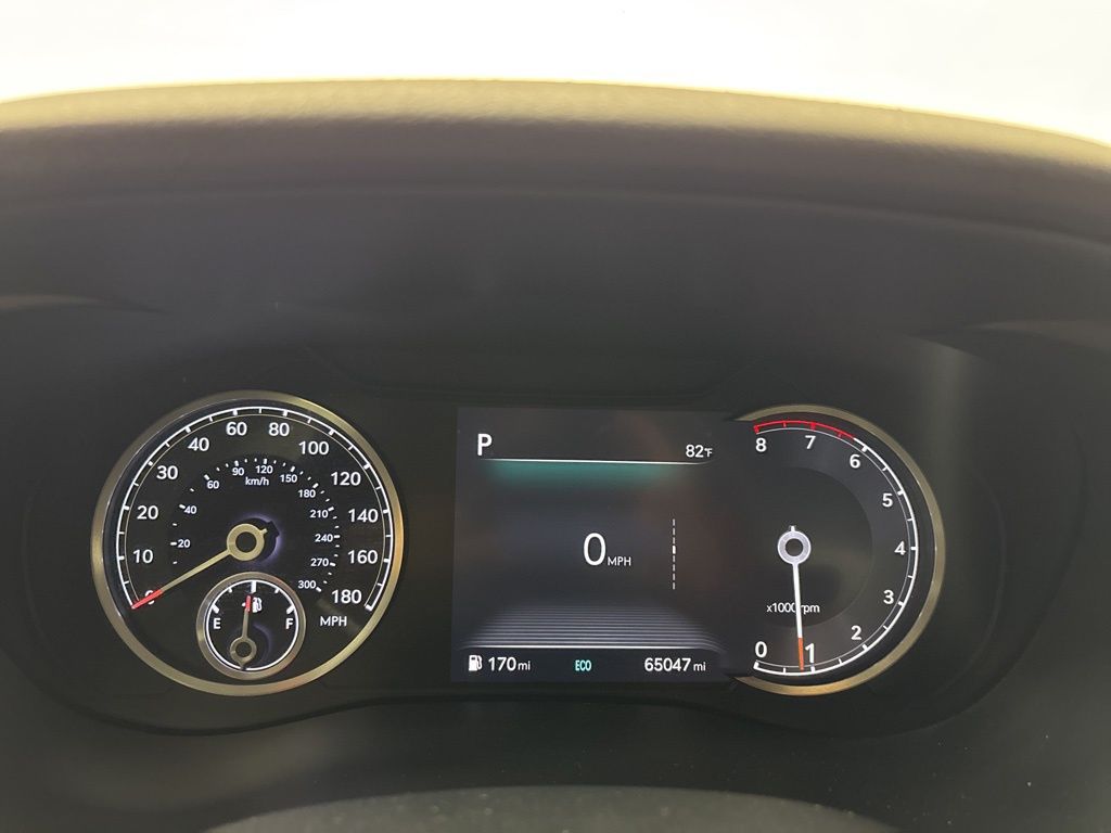 Thumbnail: 2023 Genesis G70 - 30