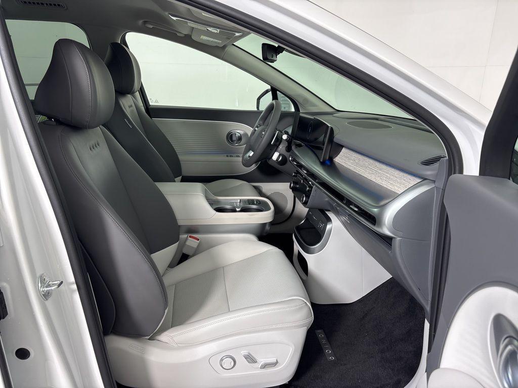 Thumbnail: 2026 Hyundai Ioniq - 15