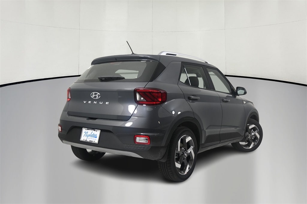 Thumbnail: 2025 Hyundai Venue - 7