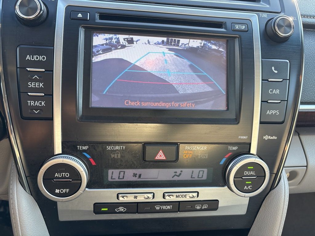 Thumbnail: 2012 Toyota Camry - 26