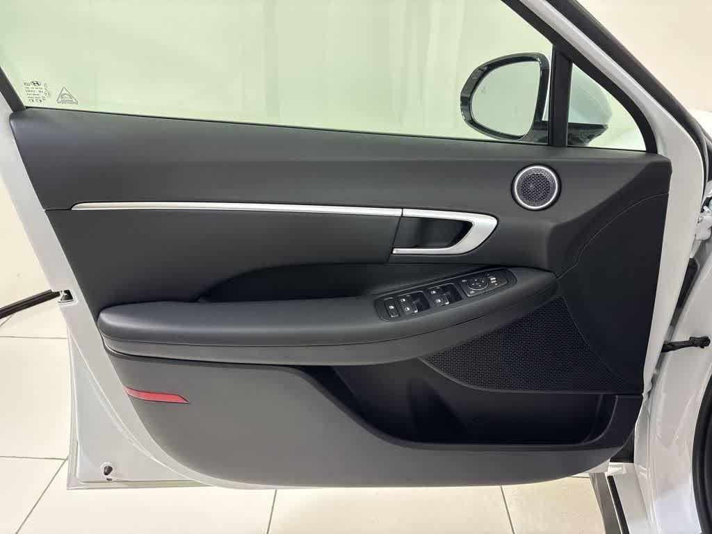 Thumbnail: 2026 Hyundai Sonata - 16