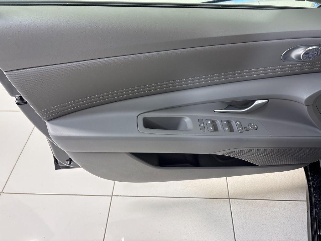 Thumbnail: 2026 Hyundai Elantra - 15