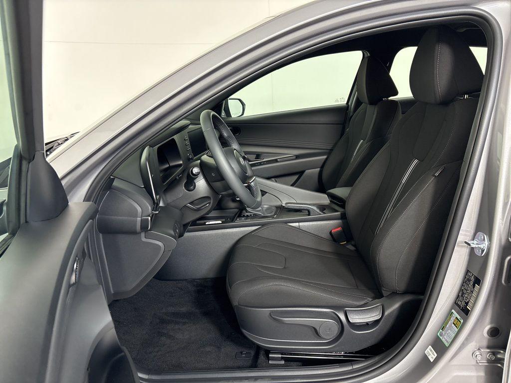 Thumbnail: 2026 Hyundai Elantra - 14