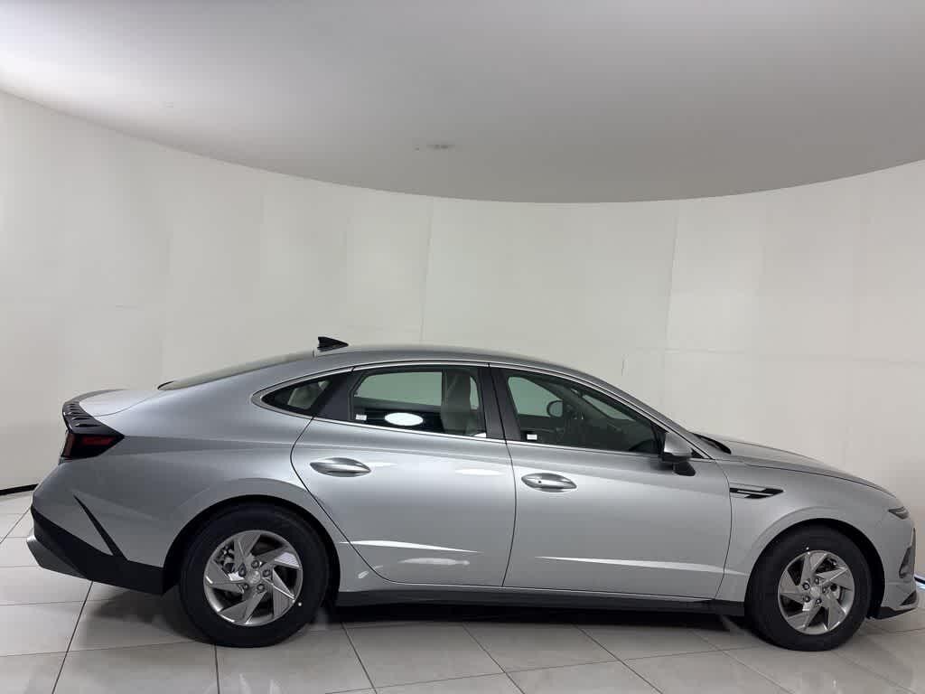 Thumbnail: 2025 Hyundai Sonata - 6