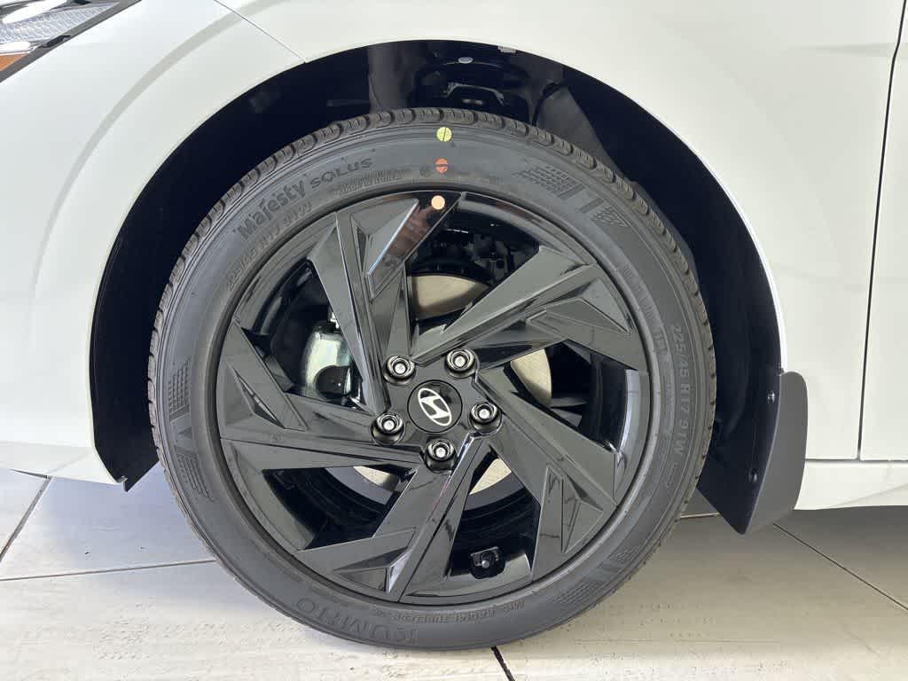 Thumbnail: 2026 Hyundai Elantra - 10