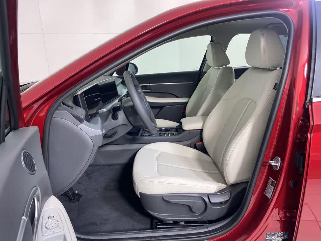 Thumbnail: 2025 Hyundai Sonata - 14