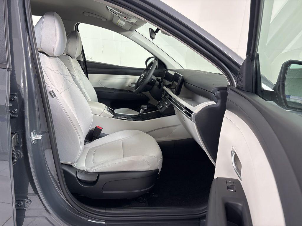 Thumbnail: 2026 Hyundai Tucson - 12