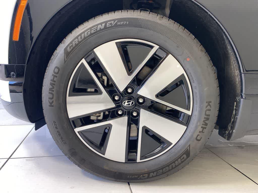 Thumbnail: 2026 Hyundai Ioniq - 9